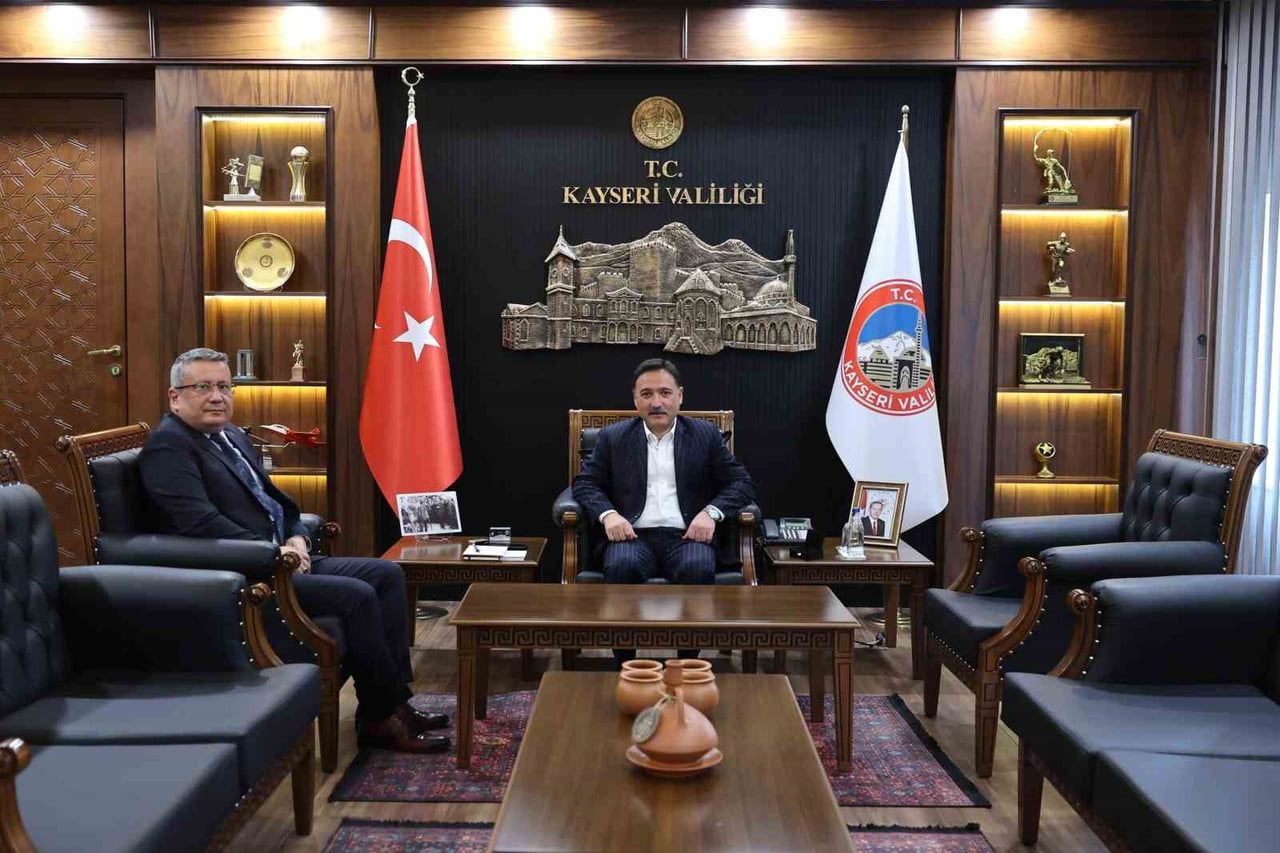VALİ GÖKMEN ÇİÇEK; ZONGULDAK İL EMNİYET MÜDÜRLÜĞÜ'NDEN KAYSERİ İL EMNİYET MÜDÜRLÜĞÜ'NE ATANAN...