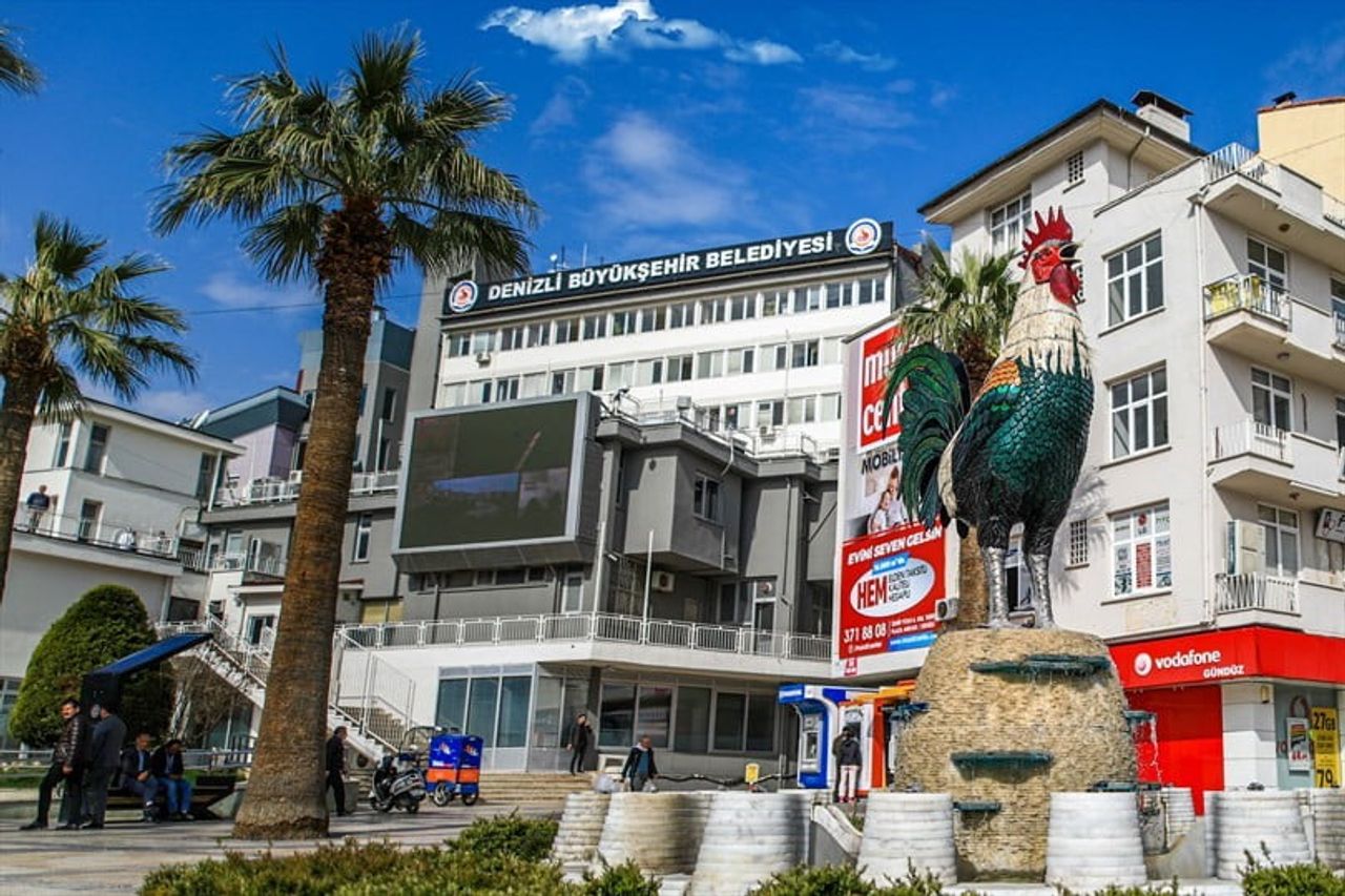 DENİZLİ BÜYÜKŞEHİR BELEDİYESİ TARAFINDAN GERÇEKLEŞTİRİLEREK OLAN ARAÇ KİRALAMA HİZMET ALIM İŞİNE...