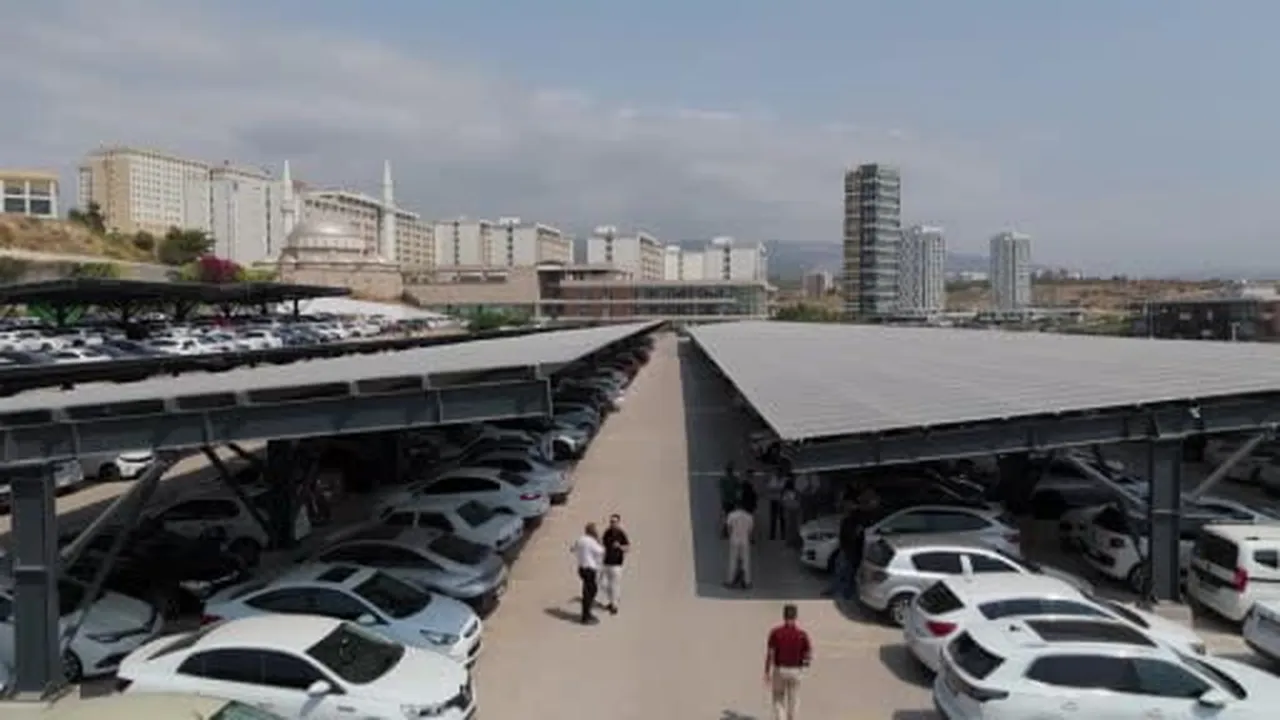 Mersin Üniversitesi'nden GES yatırımıyla 27 milyon TL'yi aşan tasarruf