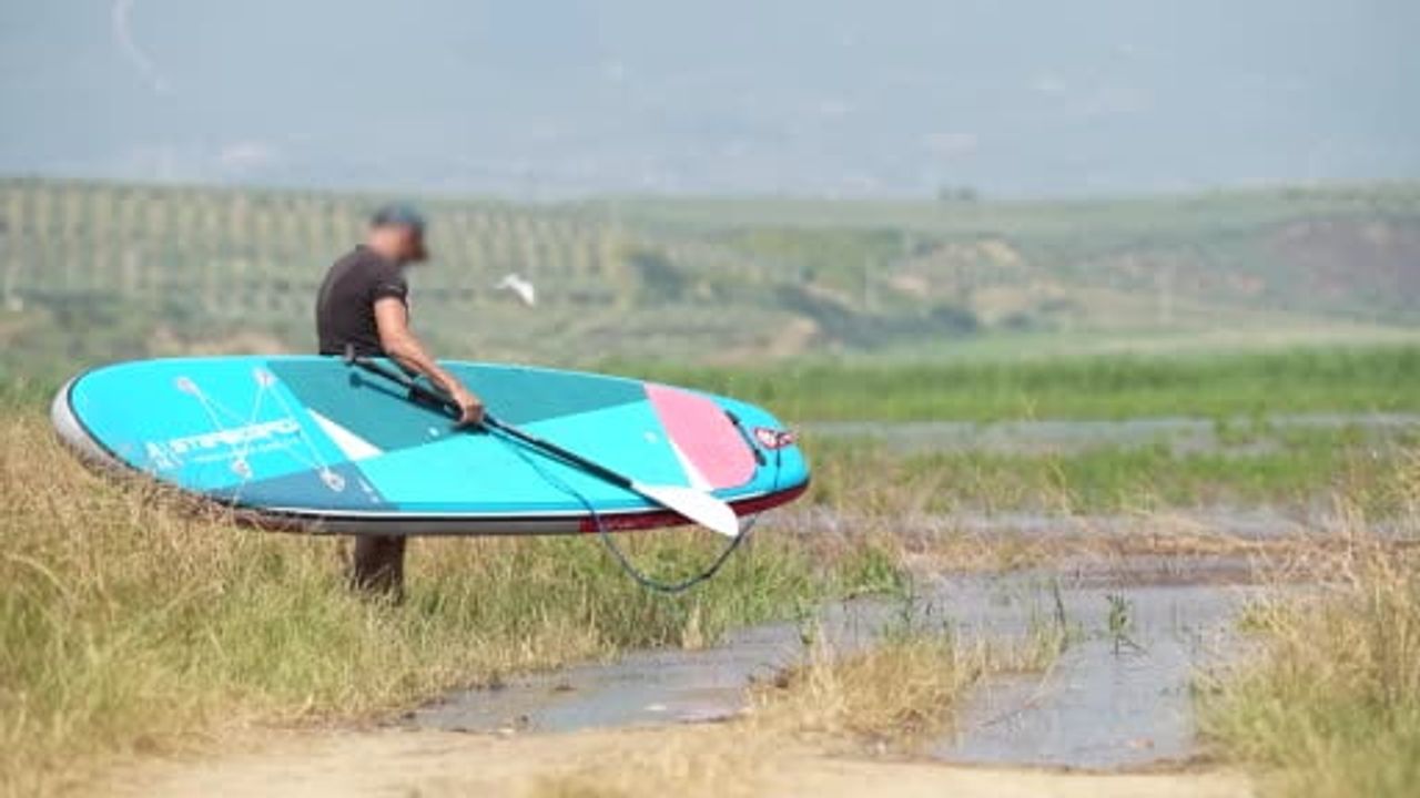 Flamingoları havalandıran SUP keyfi cezayla bitti