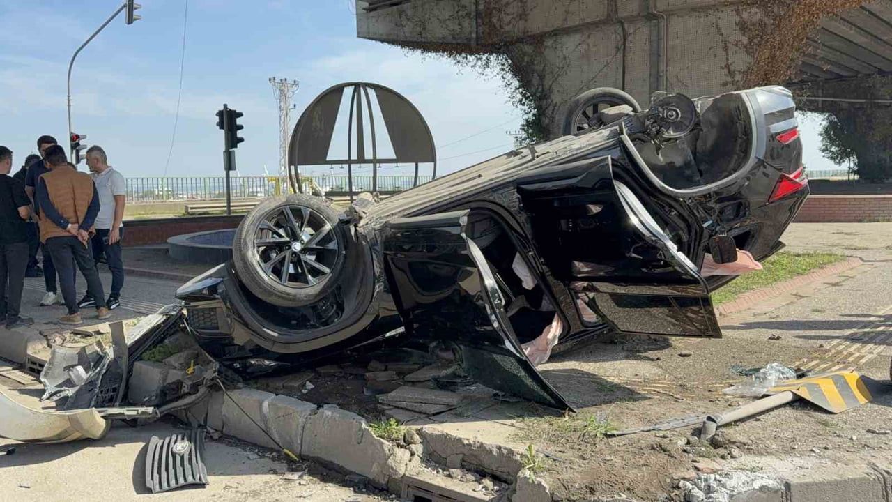 SAMSUN’UN CANİK İLÇESİNDE İKİ ARACIN ÇARPIŞMASI SONUCU MEYDANA GELEN TRAFİK KAZASINDA 1 KİŞİ...