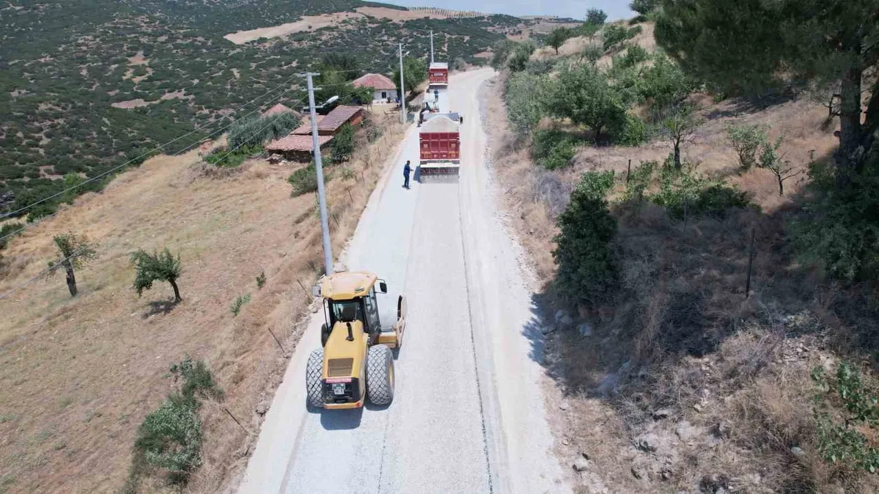 MANİSA BÜYÜKŞEHİR BELEDİYESİ, KULA İLÇESİNDE GÖKDERE VE SÖĞÜTDERE MAHALLELERİNİ BİRBİRİNE BAĞLAYAN...
