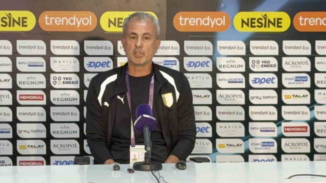 BODRUM FK TEKNİK SORUMLUSU SEFER YILMAZ, MAÇIN ARDINDAN DÜZENLENEN BASIN TOPLANTISINDA...