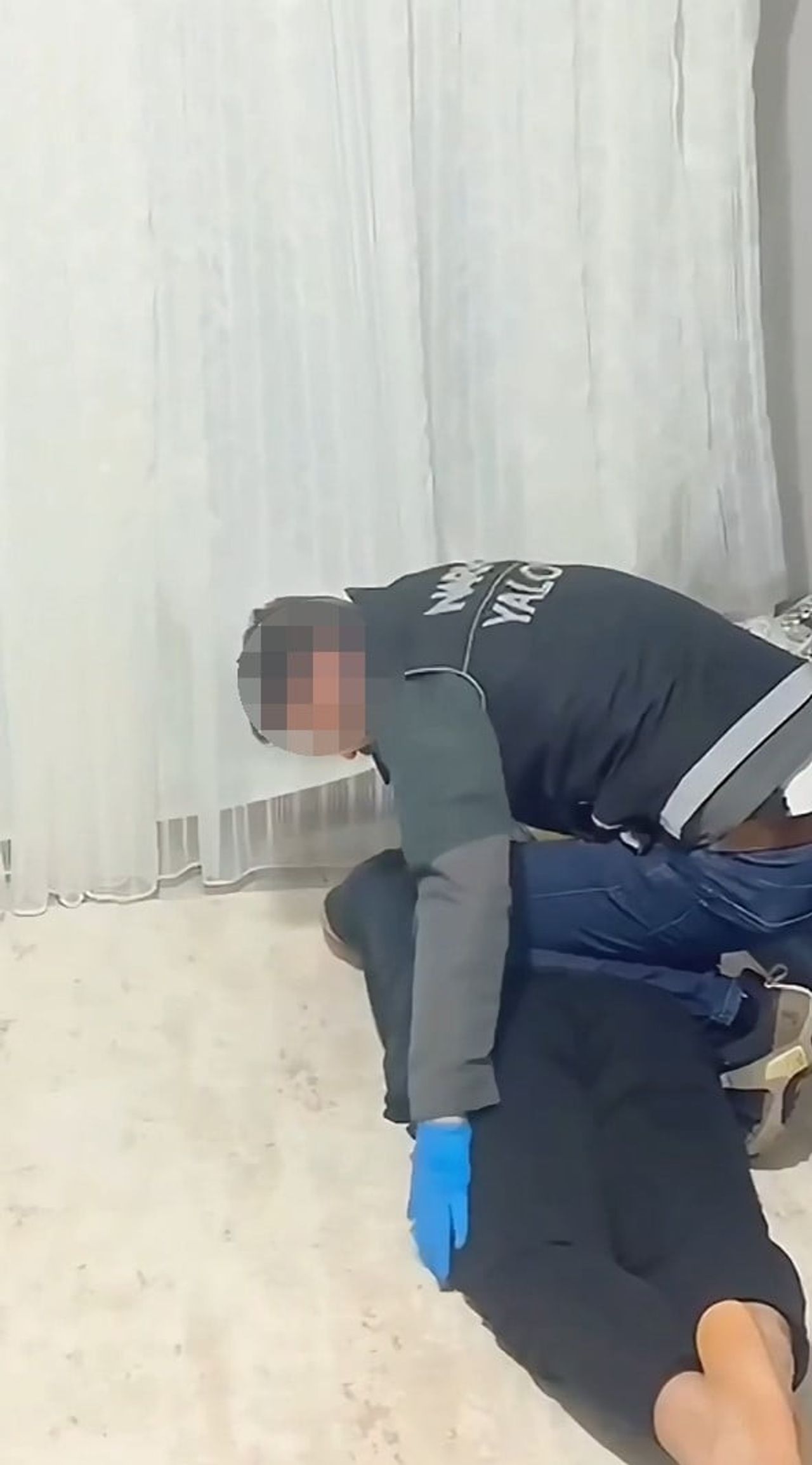 YALOVA'DA UYUŞTURUCU OPERASYONLARINDA GÖZALTINA ALINAN 3 ŞÜPHELİ TUTUKLANDI.