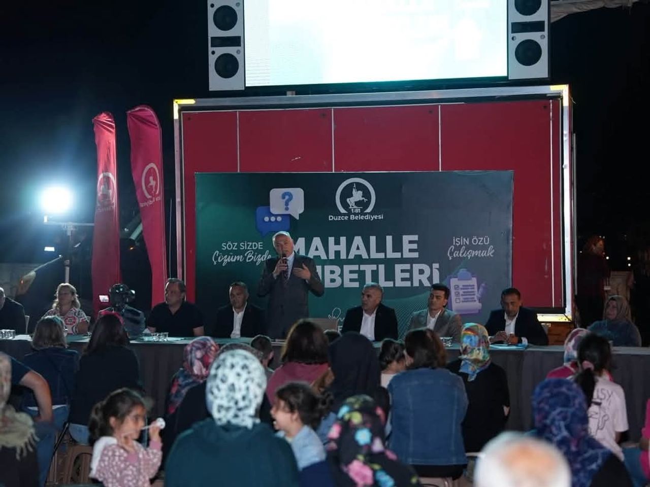 DÜZCE BELEDİYE BAŞKANI DR. FARUK ÖZLÜ ‘MAHALLE SOHBETLERİ’ KAPSAMINDA 11. MAHALLE TOPLANTISINDA...