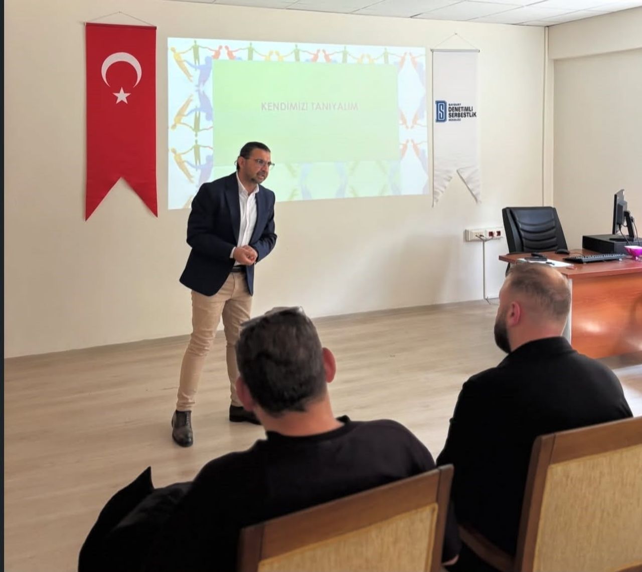 BAYBURT DSM’DE ‘KENDİMİZİ TANIYALIM’ SEMİNERİ DÜZENLENDİ