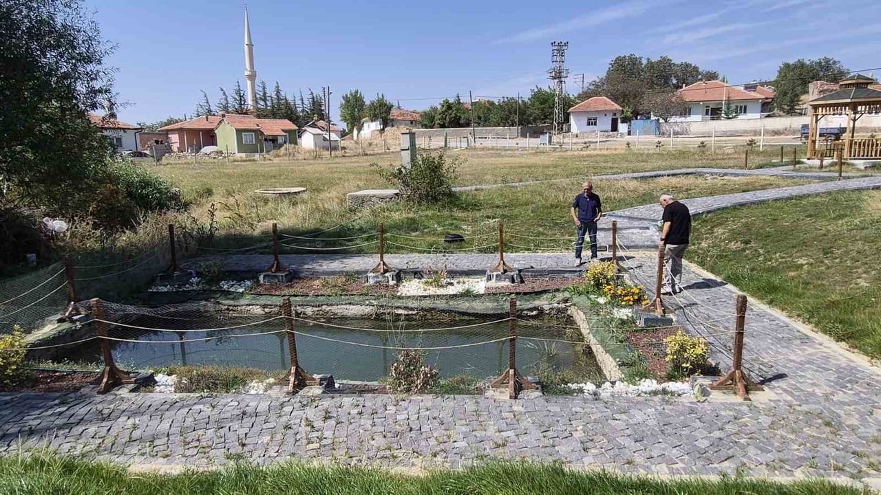 KARGALIK KÖYÜNDEKİ 2 BİN YILLIK ANTİK HAVUZ 20 YIL SONRA YENİDEN DOLDU