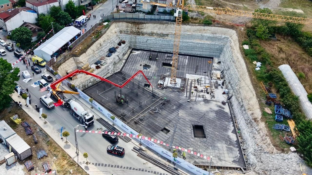 İMRAHOR KENTSEL DÖNÜŞÜM PROJESİ 2. ETAP'IN TEMELİ DÜZENLENEN TÖRENLE ATILDI.