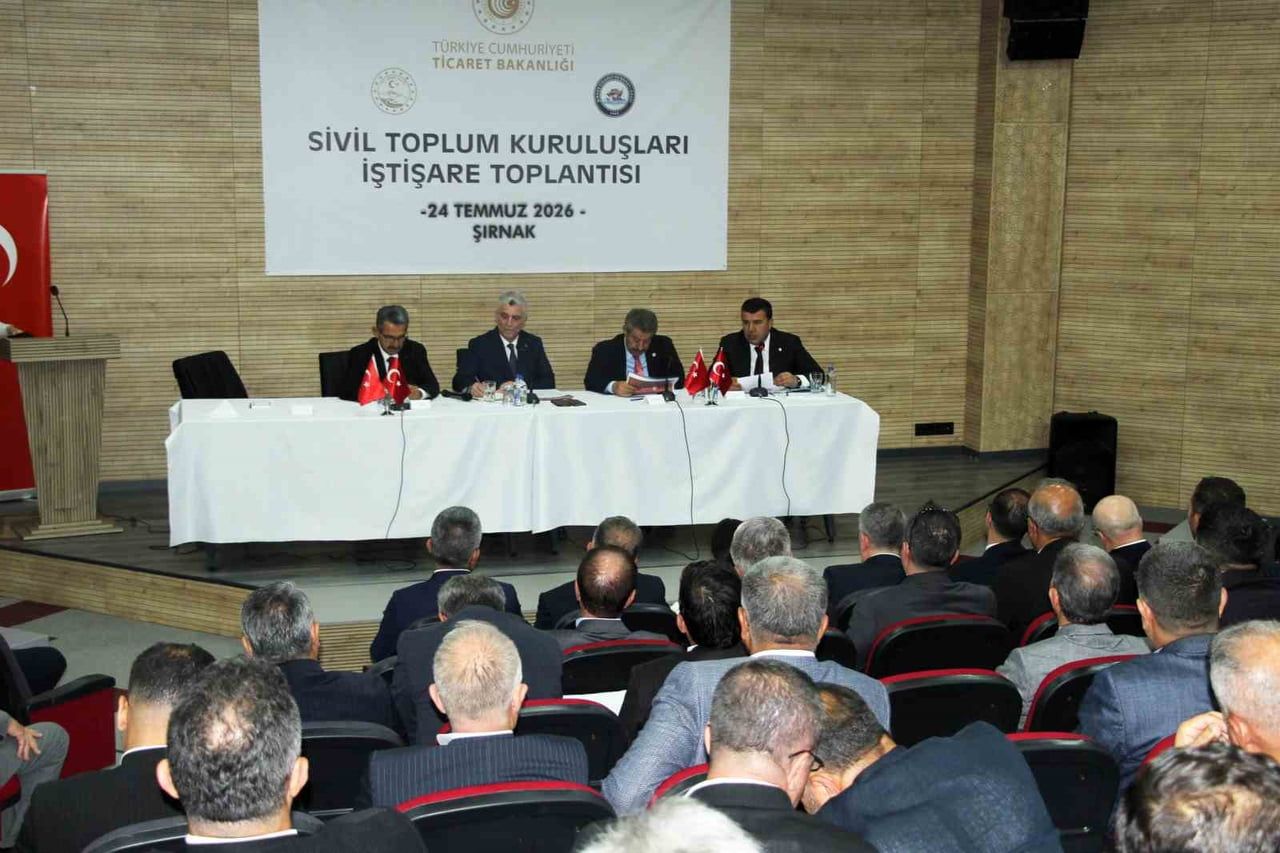 TİCARET BAKANI PROF. DR. ÖMER BOLAT, 'SİVİL TOPLUM KURULUŞLARI İSTİŞARE TOPLANTISI'NA...