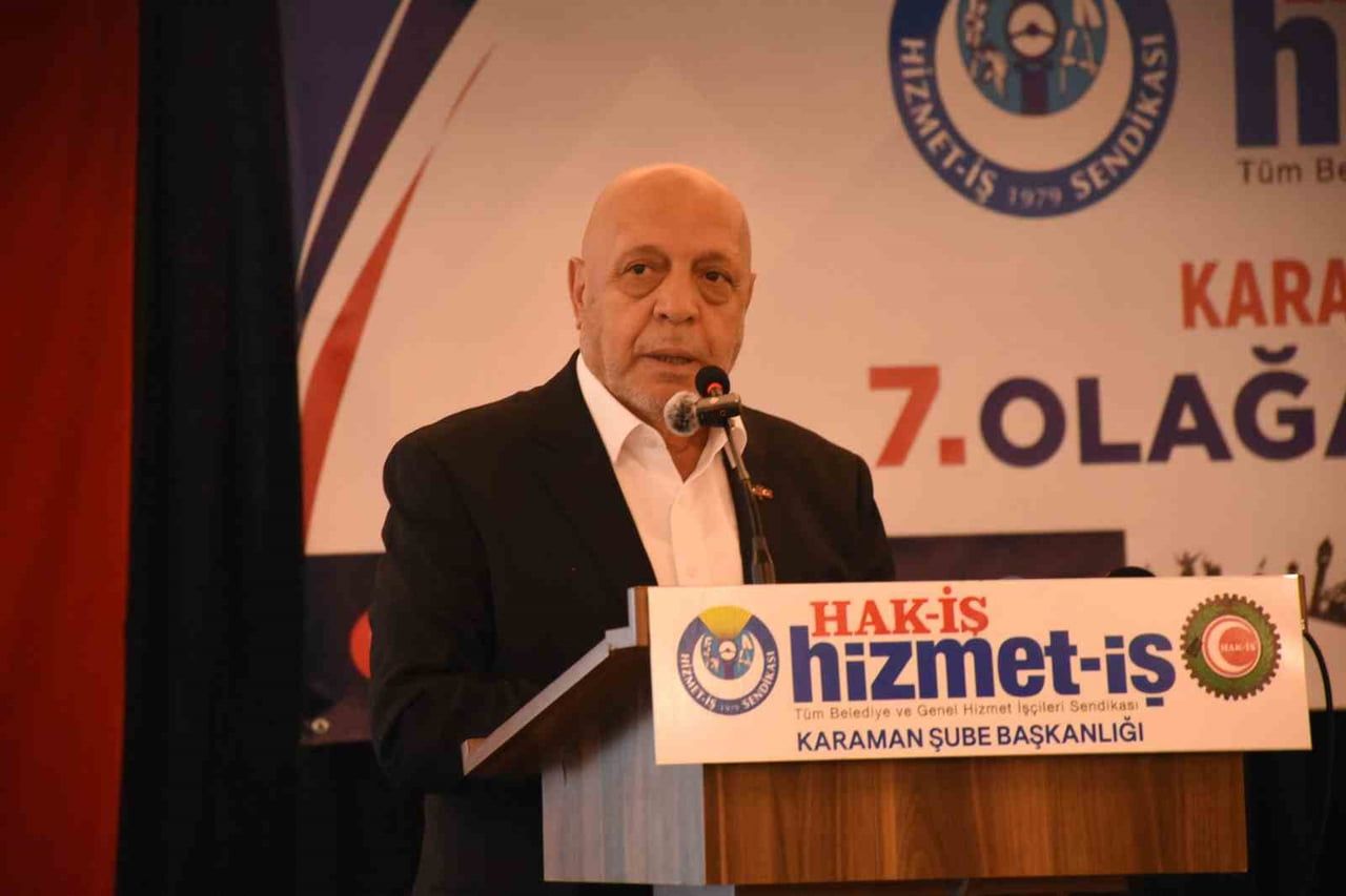 HAK-İŞ GENEL BAŞKANI MAHMUT ARSLAN KONUŞMA YAPTI