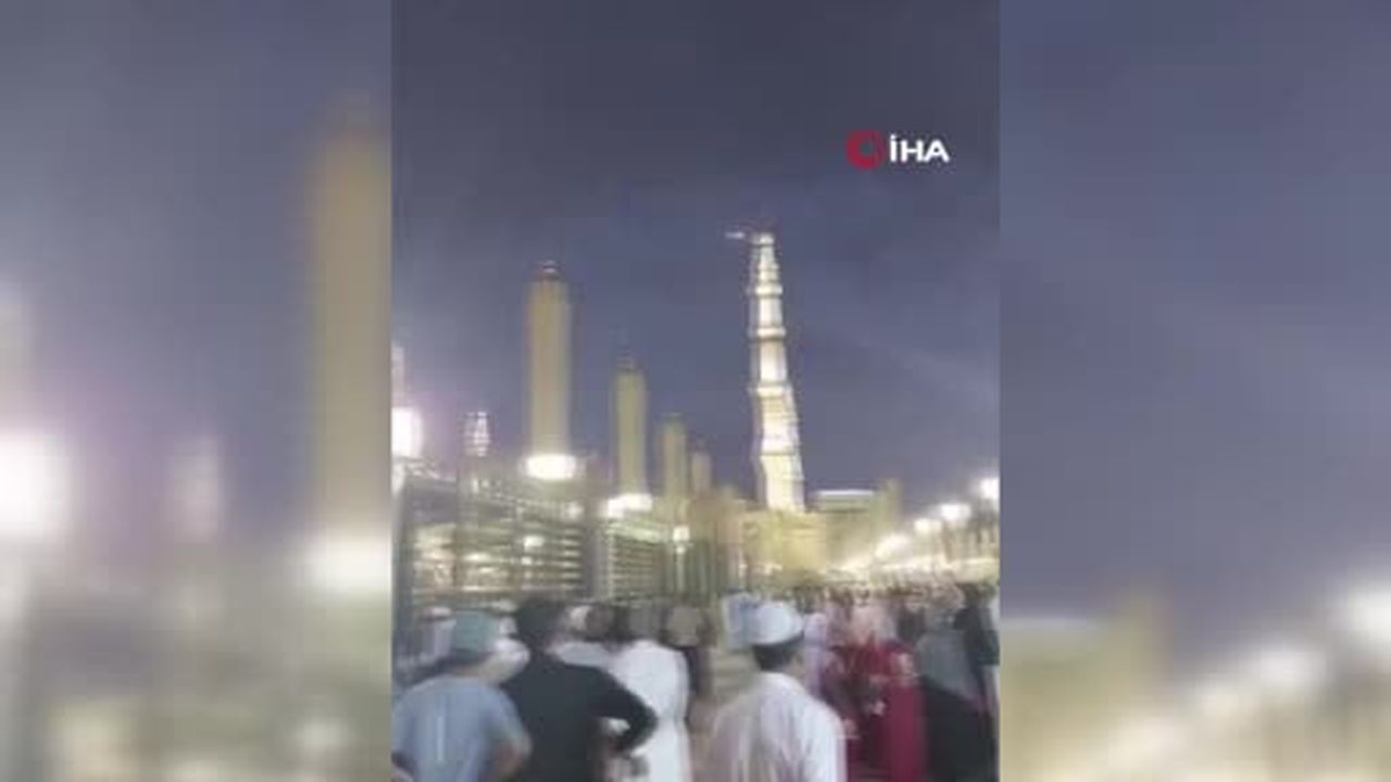Suudi Arabistan öncülüğündeki koalisyon güçleri, Yemen'deki Husilerin Mekke’yi hedef alan insansız...