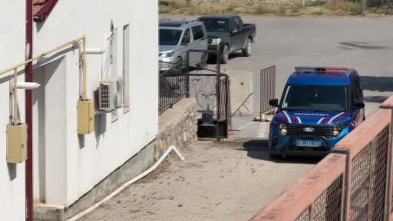 Kayıp bebek soruşturmasında hakim karşısına çıkan anne ve baba tutuklandı