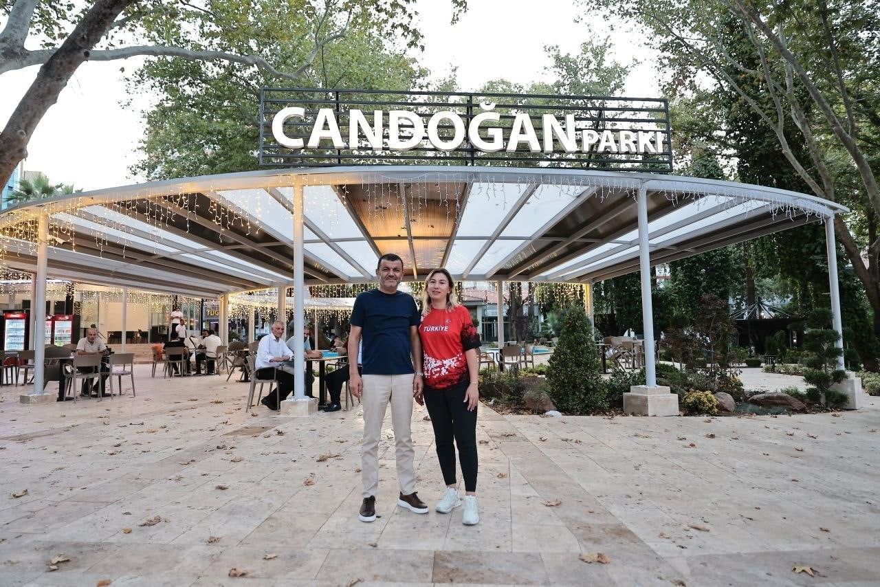 DENİZLİ BÜYÜKŞEHİR BELEDİYESİ, KENTİN SİMGE NOKTALARINDAN CANDOĞAN PARKI’NI TAMAMEN KENDİ ÖZ...