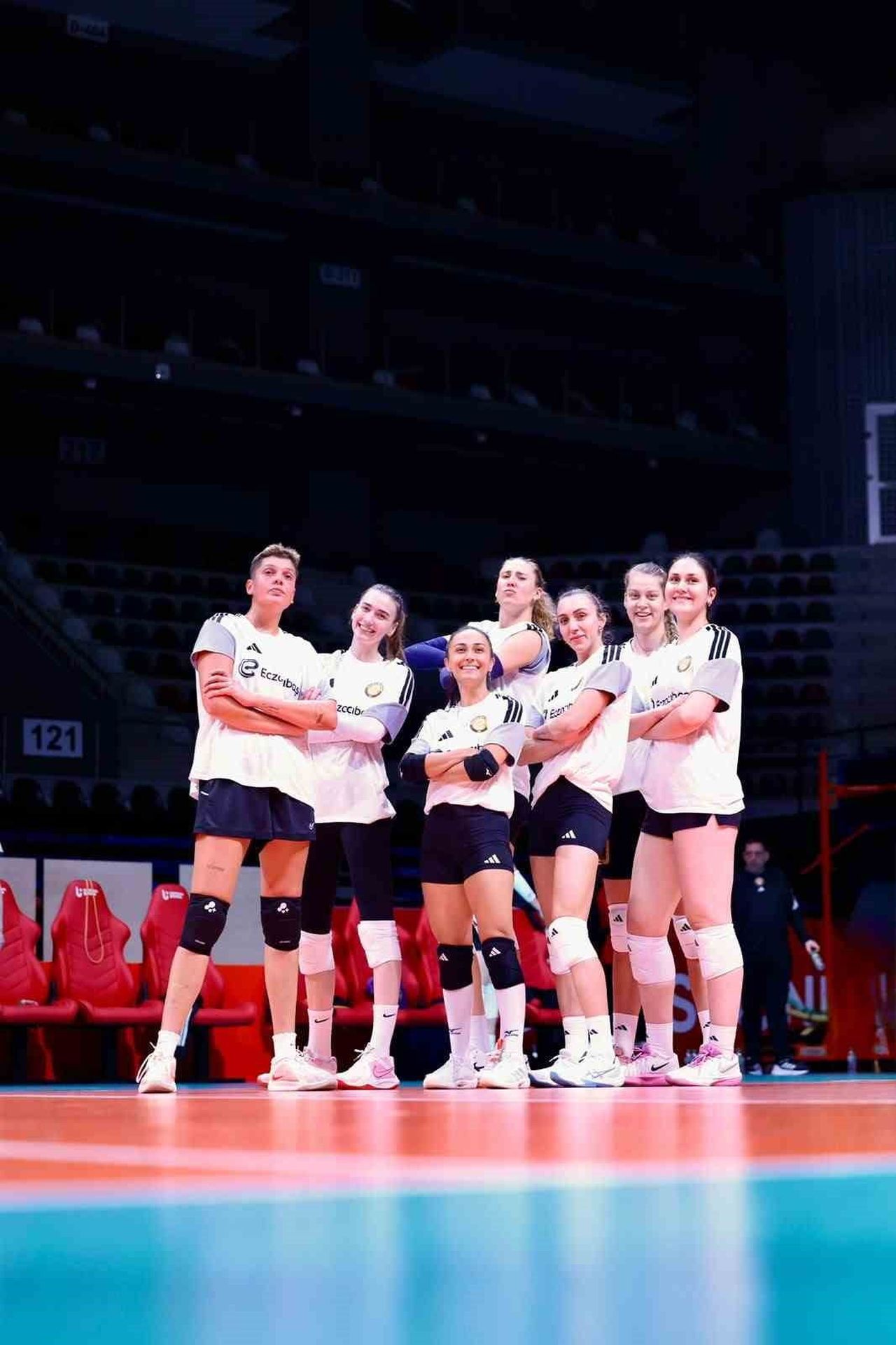 ECZACIBAŞI PERON İSTANBUL, VODAFONE SULTANLAR LİGİ 3. HAFTA MAÇINDA İLBANK İLE KARŞILAŞACAK