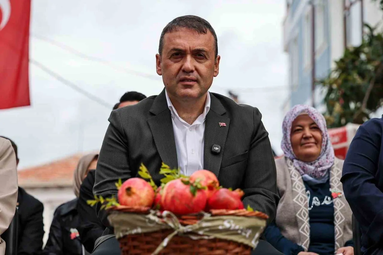 4 BİN 514 TONLUK ÜRETİMLE İNHİSAR, NARIN MERKEZİ OLDU BİLECİK VALİSİ FAİK OKTAY SÖZER