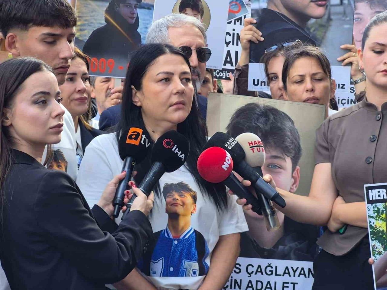 İSTANBUL’UN GÜNGÖREN İLÇESİNDE BIÇAKLANARAK ÖLDÜRÜLEN 17 YAŞINDAKİ ATLAS ÇAĞLAYAN’IN ÖLÜMÜNE...