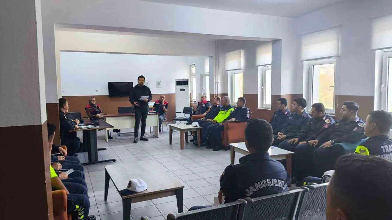 AYDIN’IN KÖŞK İLÇESİNDE TAKLİT VE TAĞŞİŞ ÜRÜNLERE YÖNELİK DENETİMLERİN ETKİN YÜRÜTÜLMESİ AMACIYLA...