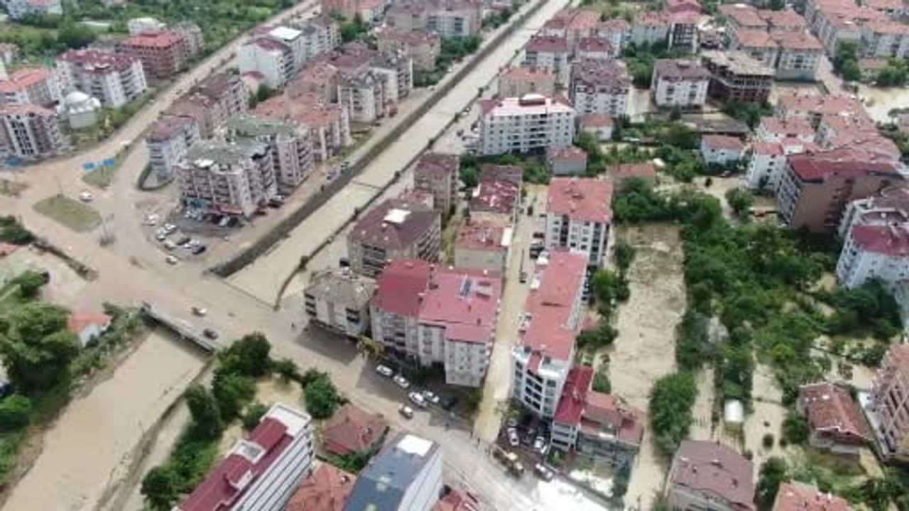Selin vurduğu Cide'de yaralar sarılıyor