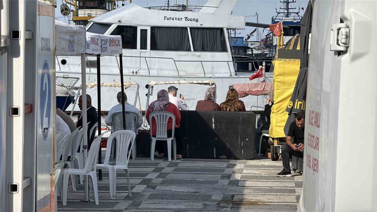 SİLİVRİ'DE ENDİŞELİ BEKLEYİŞ DEVAM EDİYOR