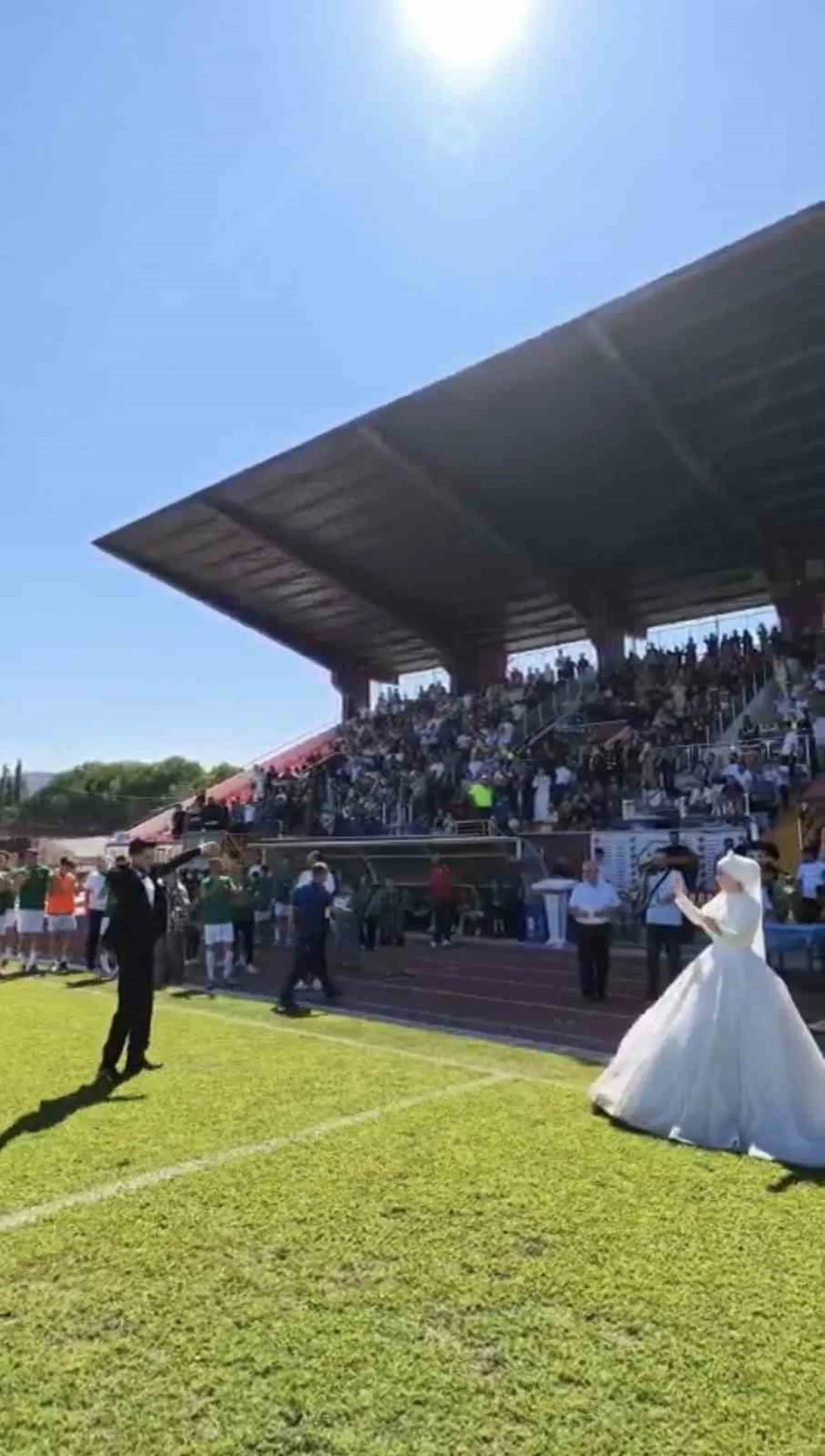 BURSA’NIN İNEGÖL İLÇESİNDE DÜZENLENEN KÖYLER ARASI FUTBOL TURNUVASININ FİNAL KARŞILAŞMASI, RENKLİ...
