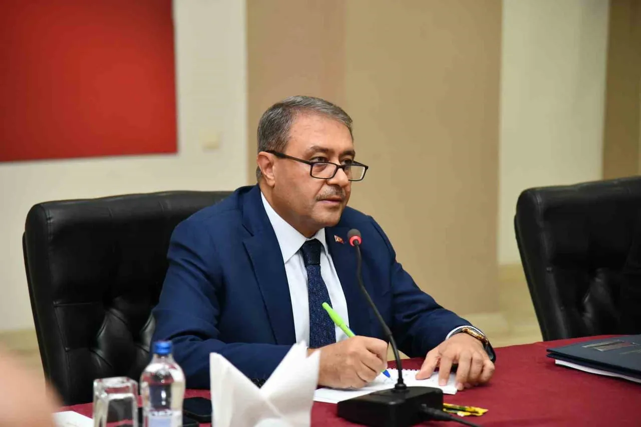 ŞANLIURFA VALİSİ HASAN ŞILDAK