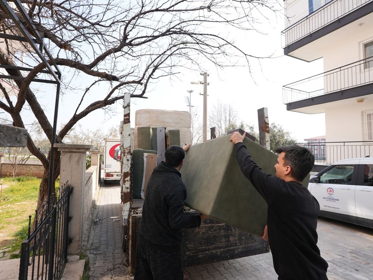 DENİZLİ BÜYÜKŞEHİR’DEN TAŞINMA DESTEĞİ: ÖDEMELER HESAPLARA YATIRILDI