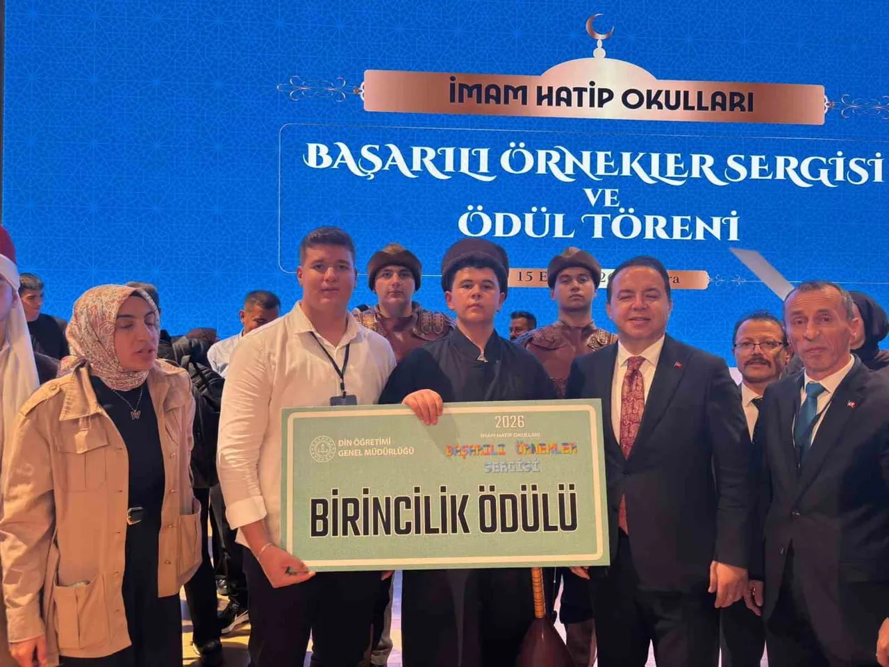 ZONGULDAK (İHA) - ZONGULDAK’IN ALAPLI İLÇESİNDE EĞİTİM VEREN ALAPLI ANADOLU İMAM HATİP LİSESİ FEN...