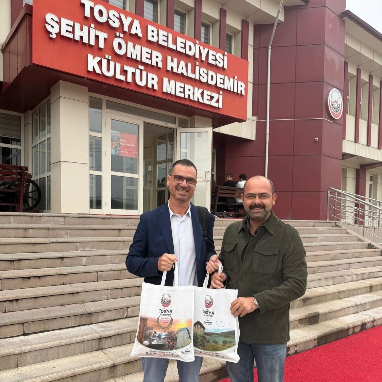 PORTEKİZ MERKEZLİ SYNERGİA KURULUŞU BAŞKANI RİCARDO SOUSA, TOSYA BELEDİYE BAŞKANI VOLKAN...