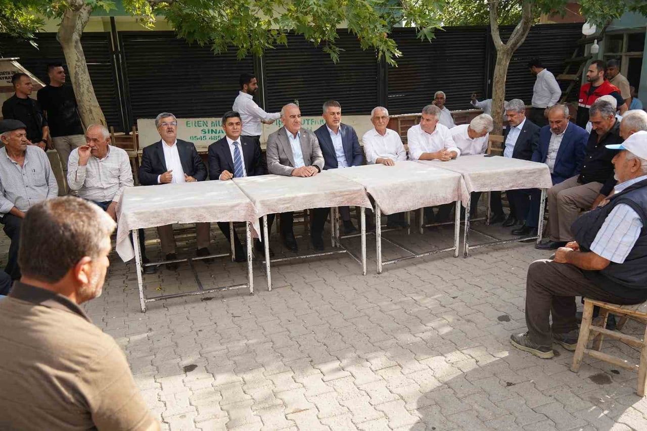AK PARTİ ADIYAMAN MİLLETVEKİLİ İSHAK ŞAN, TUT İLÇESİNDE GERÇEKLEŞTİRDİĞİ ZİYARETLERDE...