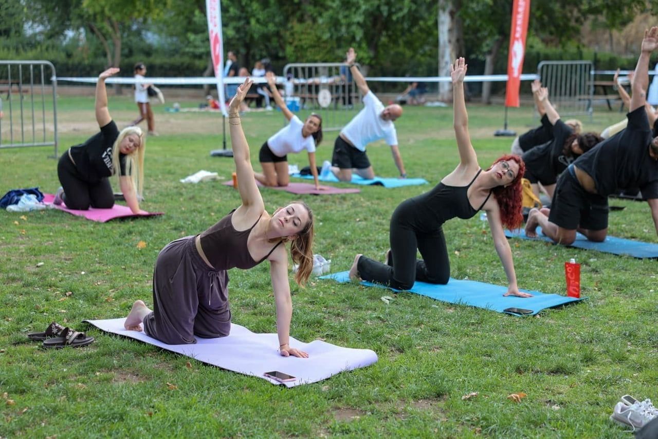 EFELER BELEDİYESİ, PINARBAŞI MESİRE ALANI'NDA DÜZENLEDİĞİ AÇIK HAVA YOGA VE PİLATES ETKİNLİKLERİNİ...