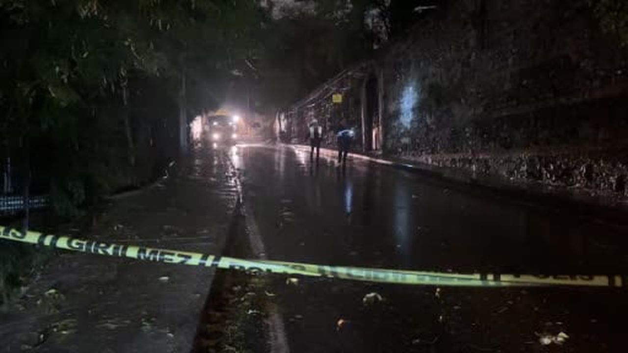 Ortaköy'de şiddetli yağış nedeniyle istinat duvarı çöktü