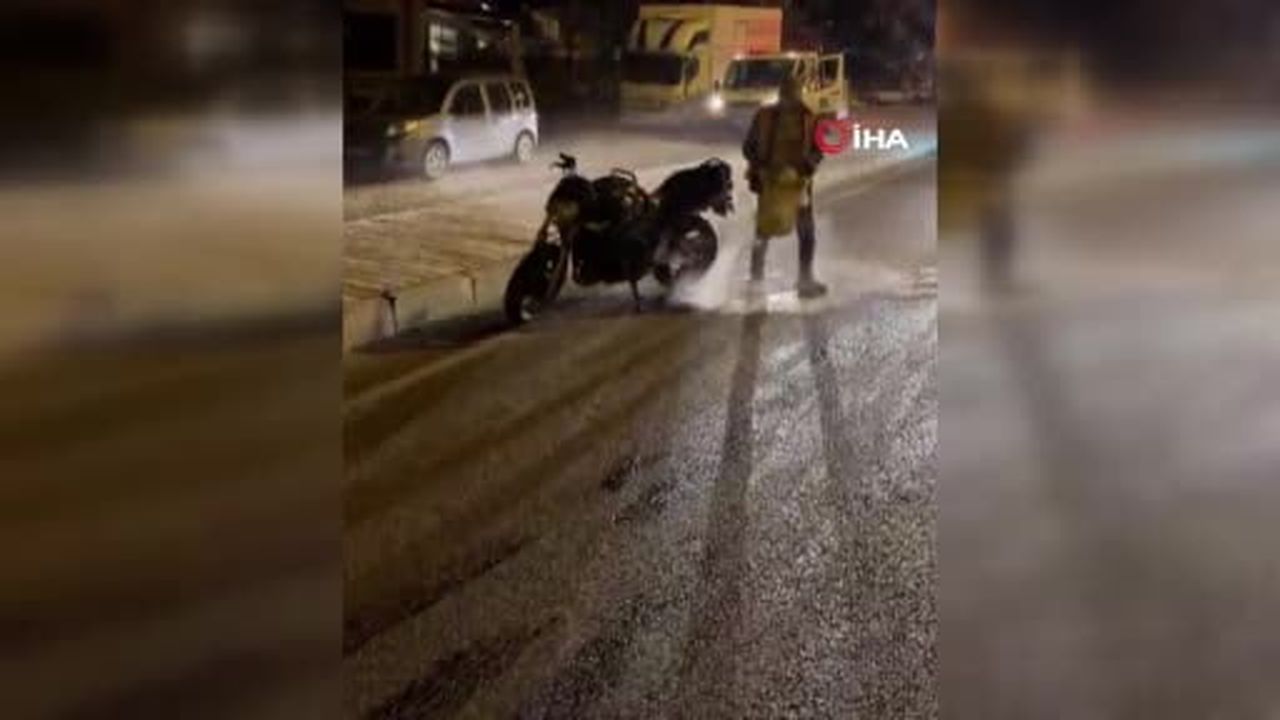 Kuşadası’nda motosikletin çarptığı genç kız hayatını kaybetti