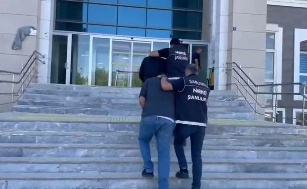 GÖZALTINA ALINAN 4 ŞAHIS TUTUKLANDI.