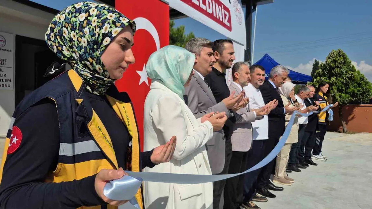 DÜZCE’DE SAĞLIK YATIRIMLARI BİRER BİRER TAMAMLANIRKEN İL GENELİNDE 24. ACİL SAĞLIK HİZMETLERİ...
