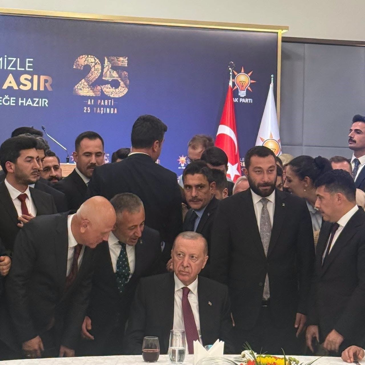 BAŞKAN YILDIRIM, CUMHURBAŞKANI ERDOĞAN’A BİLECİK’TEKİ ÇALIŞMALARI ANLATTI