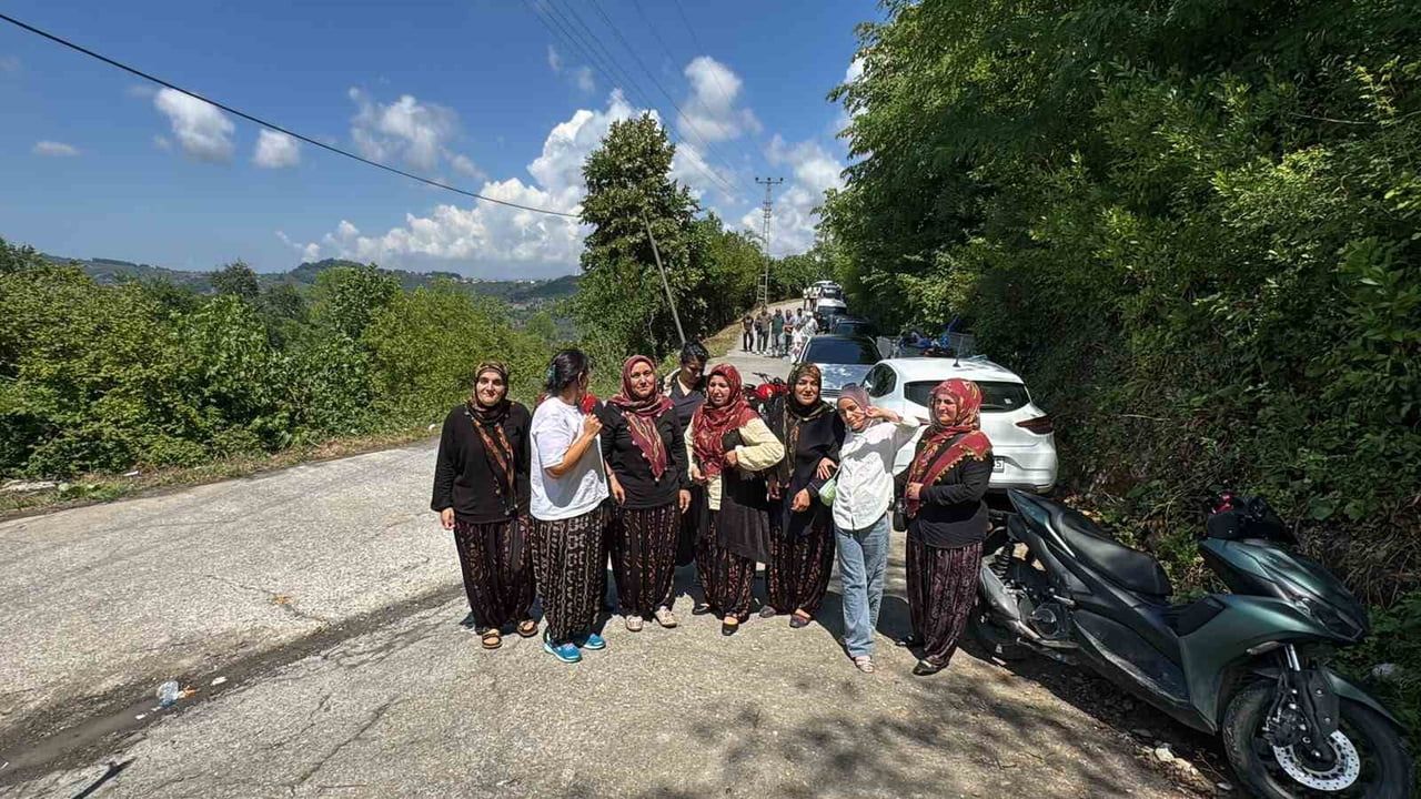 ZONGULDAK'IN ALAPLI İLÇESİNE BAĞLI FINDIKLI KÖYÜNDE, YILLARDIR SÜRDÜRÜLEN DÜĞÜN GELENEKLERİNDEN...