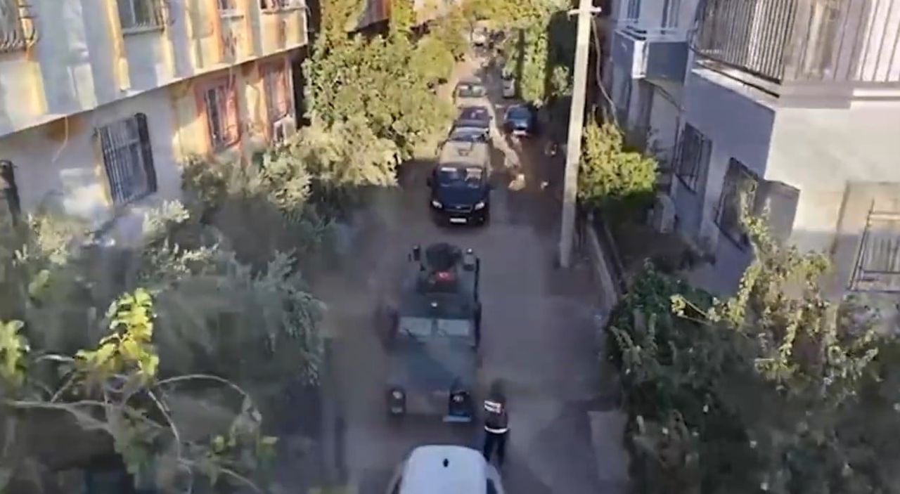 GAZİANTEP’TE POLİS EKİPLERİ TARAFINDAN UYUŞTURUCUYLA MÜCADELEYE YÖNELİK YAPILAN OPERASYONDA 50...