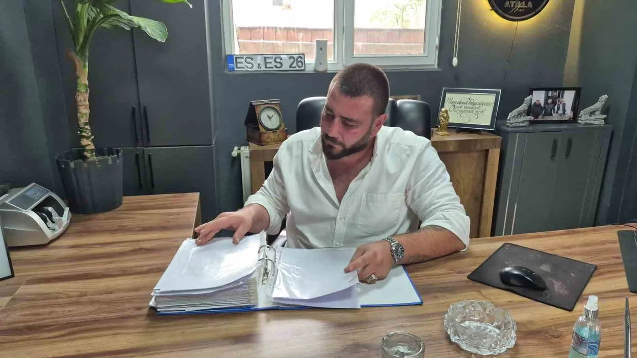 ESKİŞEHİR'DE 10 YILDIR GAYRİMENKUL SEKTÖRÜNDE HİZMET VEREN ATİLLA ARACI, EMLAK PİYASASINDA YAŞANAN...