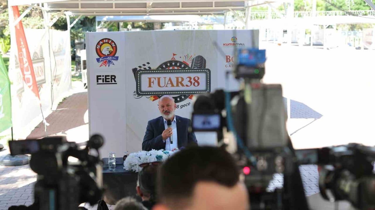 KOCASİNAN BELEDİYE BAŞKANI AHMET ÇOLAKBAYRAKDAR, KAYSERİ'NİN YILLARDIR ÖZLEM DUYDUĞU FUAR...