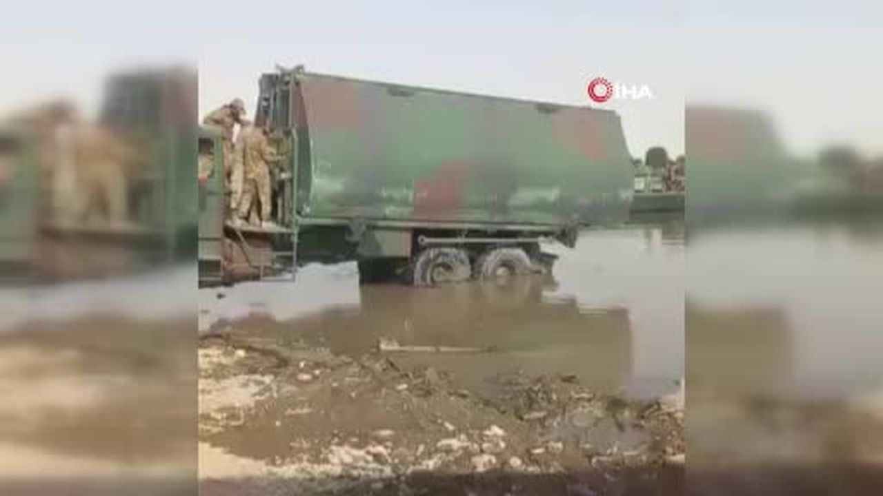 Suriye Savunma Bakanlığı Mühendislik Dairesi, Fırat Nehri’nin iki yakası arasındaki ulaşımı...