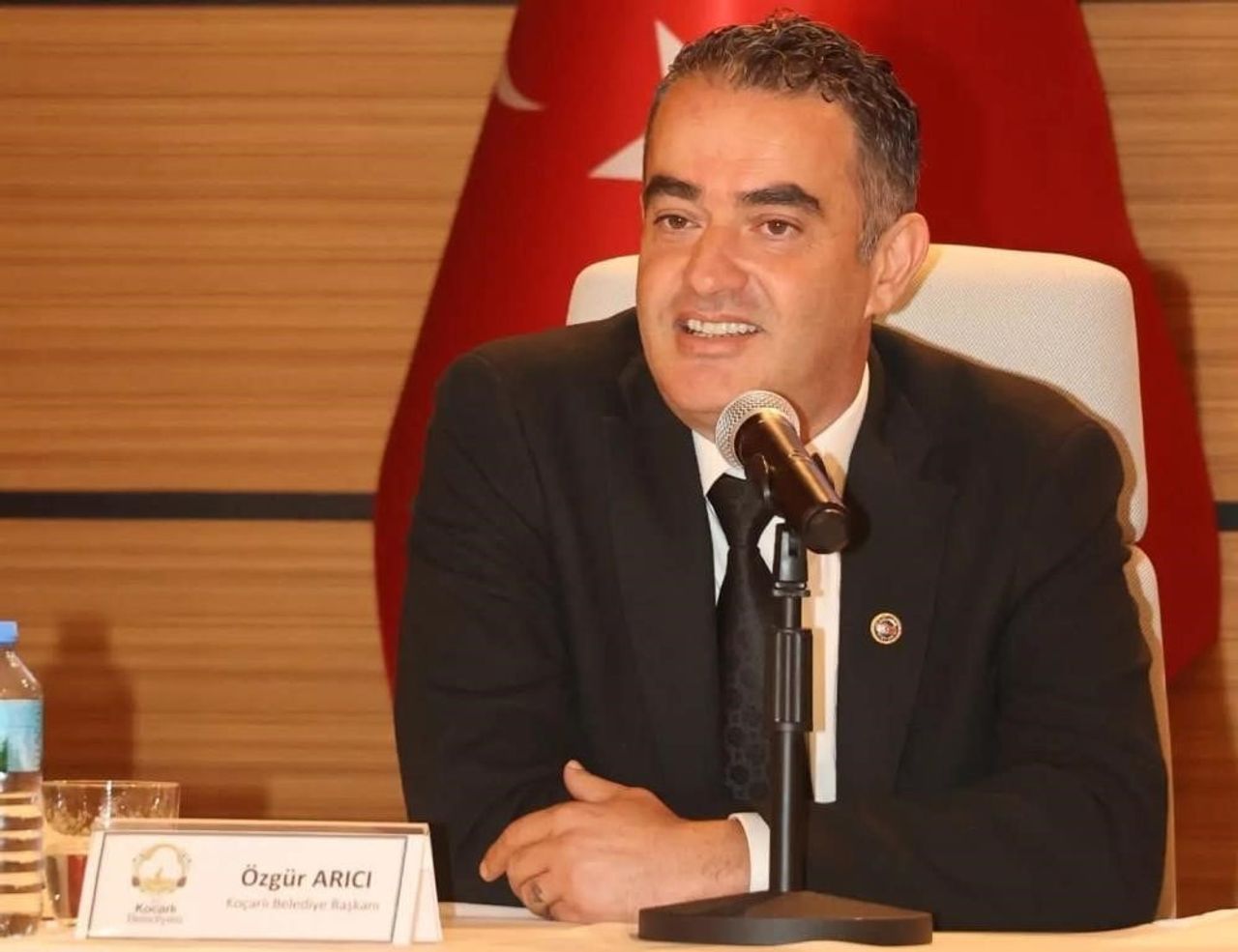 KOÇARLI BELEDİYE BAŞKANI ÖZGÜR ARICI
