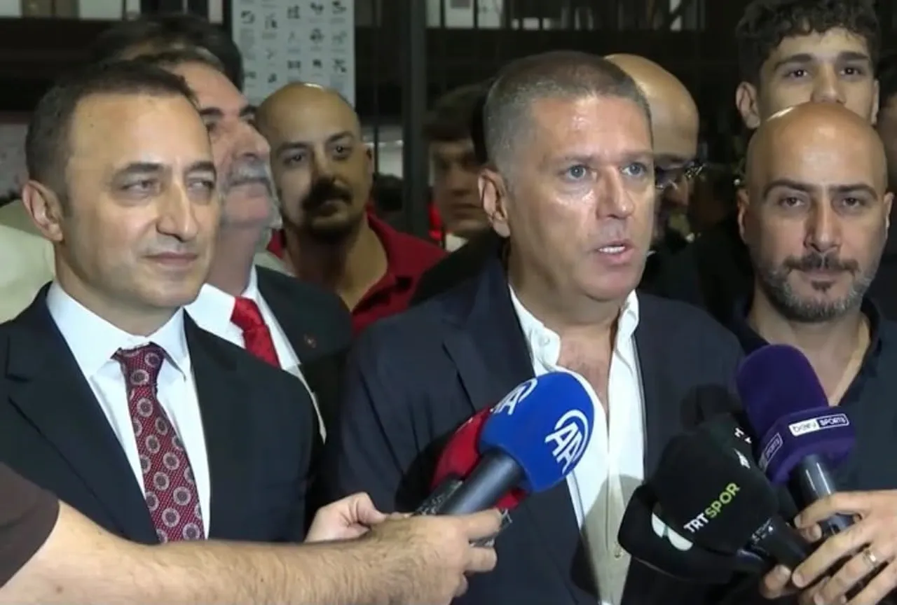 GENÇLERBİRLİĞİ BAŞKANI HAYDAR ARDA ÇAKMAK, "İYİ TOP OYNADIK. GENÇLERBİRLİĞİ İÇİN İYİ BİR SEZON...