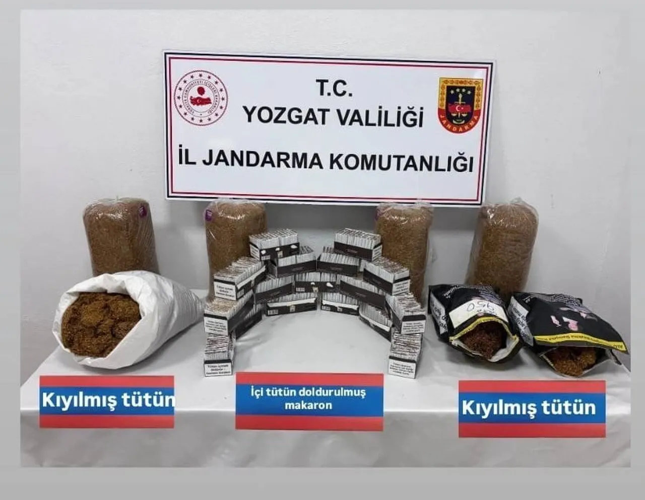 YOZGAT’IN YERKÖY VE AKDAĞMADENİ İLÇELERİNDE DÜZENLENEN OPERASYONDA KAÇAK TÜTÜN MAMULLERİ ELE...