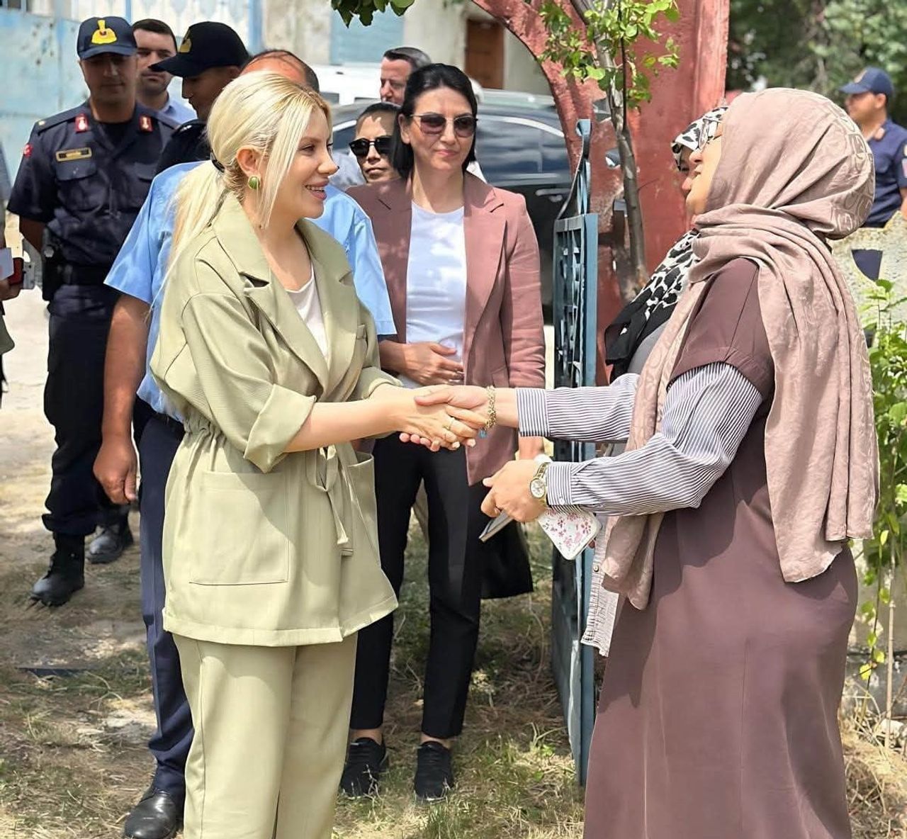 ALTINTAŞ KAYMAKAMI YILDIRIM'DAN KÖY ZİYARETLERİ