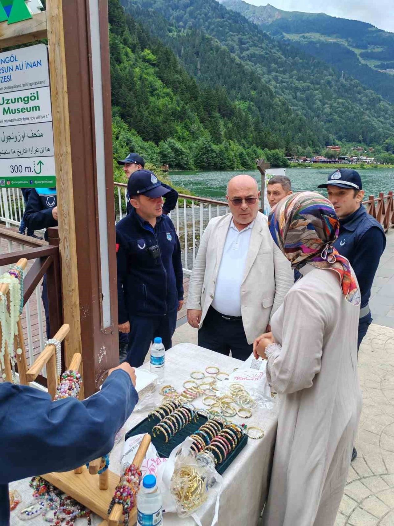 TRABZON BÜYÜKŞEHİR BELEDİYESİ, KENTİN DÜNYACA ÜNLÜ TURİZM MERKEZİ UZUNGÖL’DE DENETİMLERİNİ...