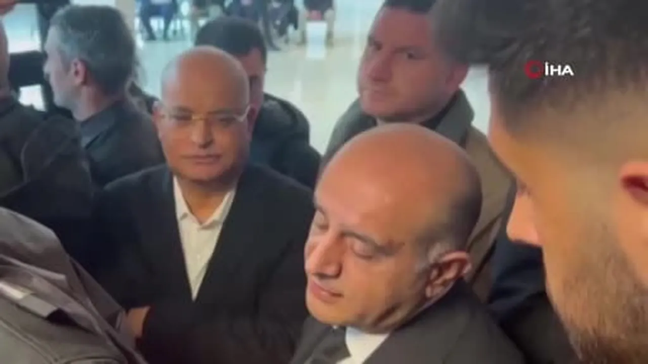 Aziz İhsan Aktaş’ın ‘örgüt kurma’ 'evrakta sahtecilik' özel belgede sahtecilik’ suçlarından...