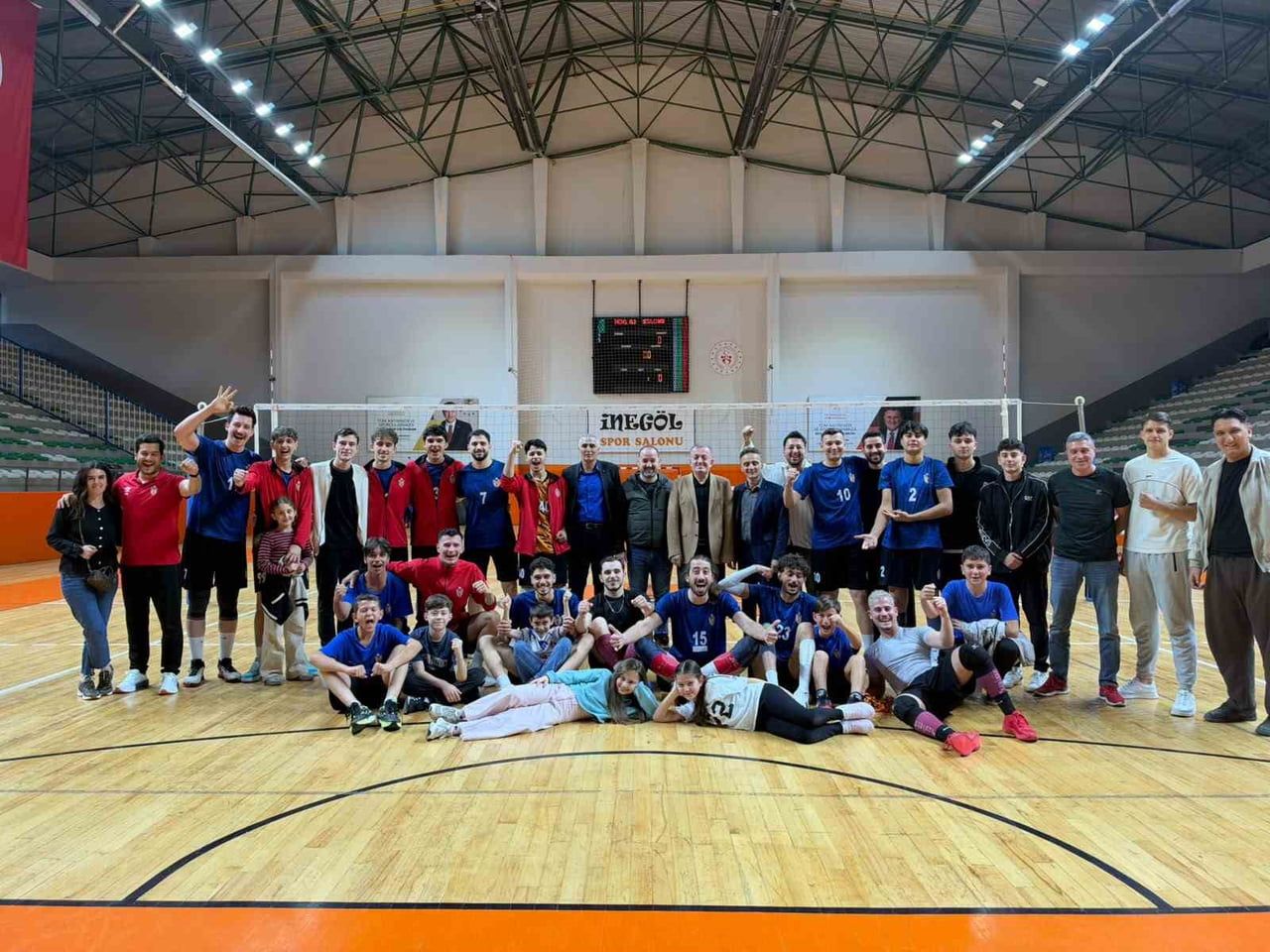 İNEGÖL BELEDİYESPOR ERKEK VOLEYBOL TAKIMI, UZMAN POSTA ERKEKLER VOLEYBOL 2. LİGİ’NDE 3. HAFTA...