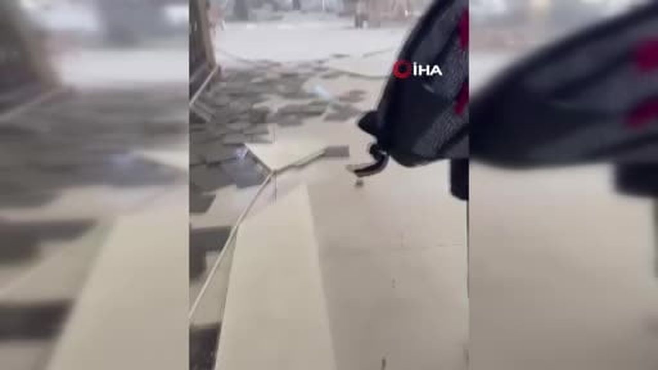 Suudi Arabistanlı yetkililer, Yemen'deki İran destekli Husilerin başkent Riyad yakınlarındaki Kral...