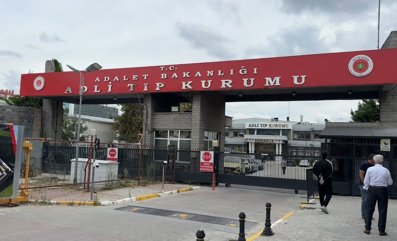 KUZEY MARMARA OTOYOLU EYÜPSULTAN IŞIKLAR GİŞELERİNDE MEYDANA GELEN FECİ KAZADA HAYATINI KAYBEDEN...