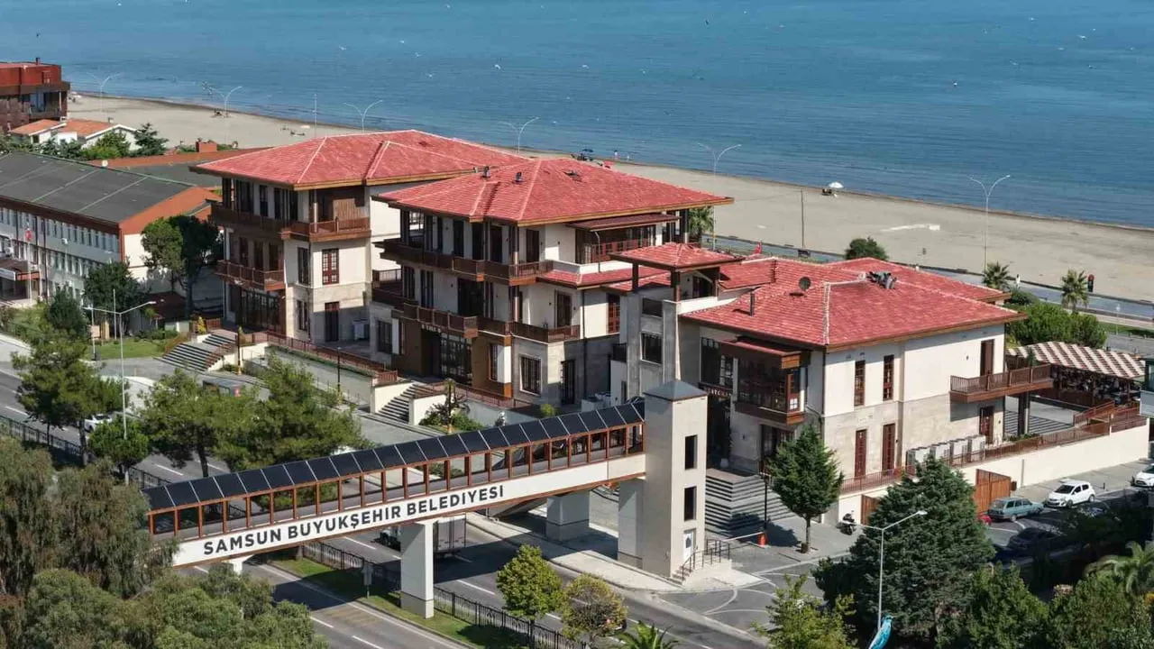 BÜYÜKŞEHİR BELEDİYESİ TARAFINDAN ATAKUM SAHİLİNDE HİZMETE SUNULAN YALI, KAFE-RESTORAN, SERGİ...